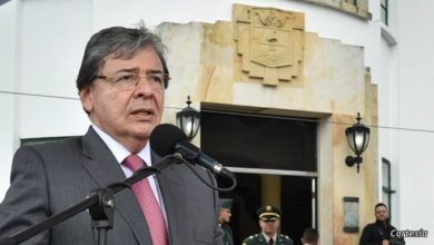 El ministro de Defensa de Colombia, Carlos Holmes Trujillo